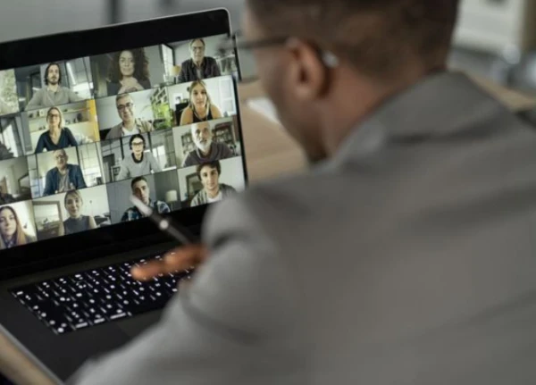 Von A bis Z digital mit Software für Gebäudereiniger